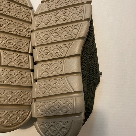 Mens Leisure Slip On Green Lace Up Lightweight Casual Dress Shoe 9.5 New - Picture 6 of 6